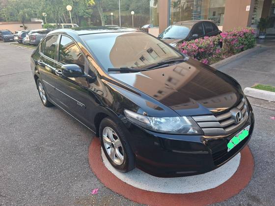 HONDA CITY 1.5 LX 16V FLEX 4P MANUAL HONDA CITY 1.5 LX 16V FLEX 4P MANUAL